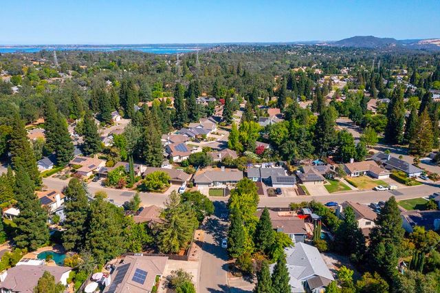 1121 Saint Andrews Dr, El Dorado Hills, CA 95762
