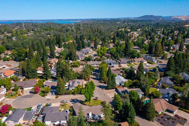 1121 Saint Andrews Dr, El Dorado Hills, CA 95762