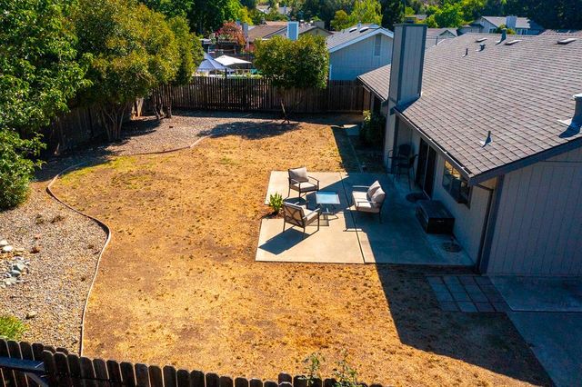 1121 Saint Andrews Dr, El Dorado Hills, CA 95762