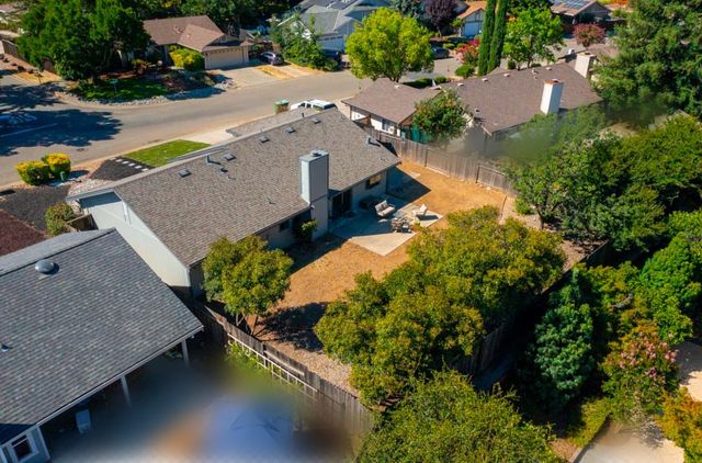 1121 Saint Andrews Dr, El Dorado Hills, CA 95762