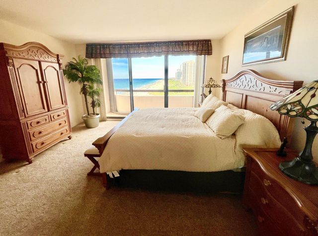 4000 N Ocean Drive 902, Singer Island, FL 33404