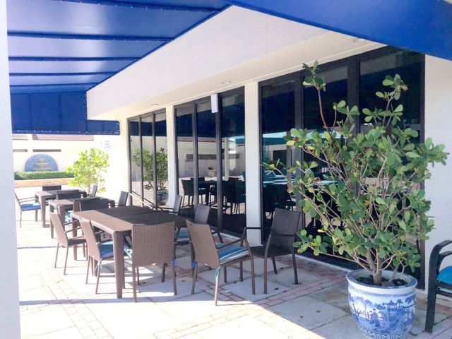 4000 N Ocean Drive 902, Singer Island, FL 33404