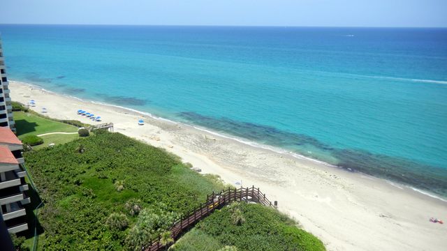 4000 N Ocean Drive 902, Singer Island, FL 33404