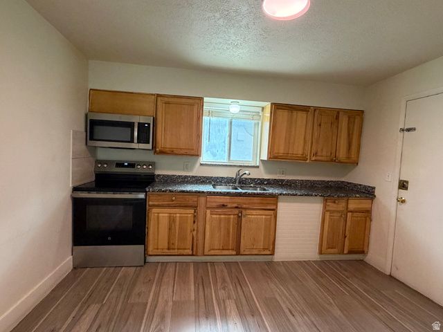 1241 S 300 E, Salt Lake City, UT 84121