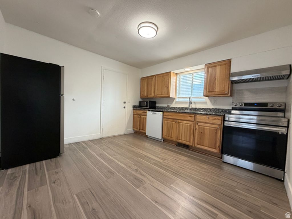 1241 S 300 E, Salt Lake City, UT 84121 — photo 4
