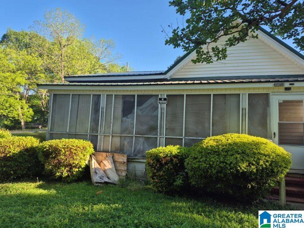 810 PEACHTREE STREET, Roanoke, AL 36274