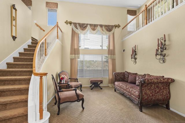 10145 Challenger Ct, Spring Valley, CA 91978