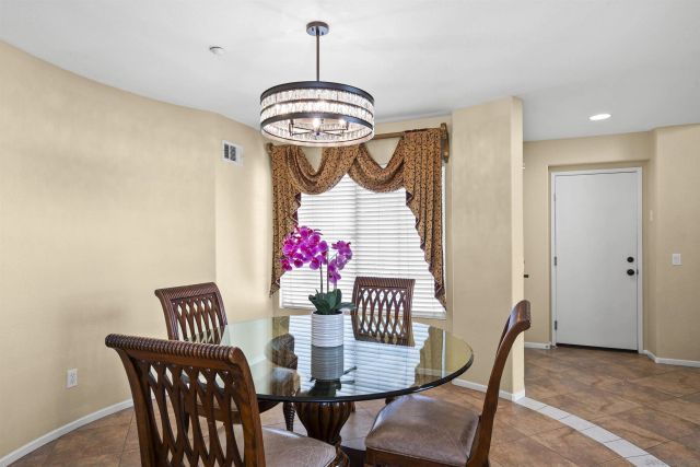 10145 Challenger Ct, Spring Valley, CA 91978