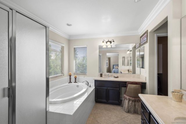 10145 Challenger Ct, Spring Valley, CA 91978