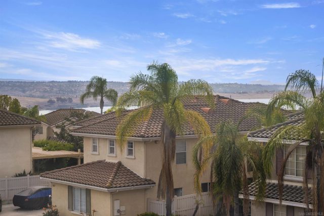 10145 Challenger Ct, Spring Valley, CA 91978