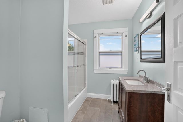 3048 Columbus Avenue, Minneapolis, MN 55407