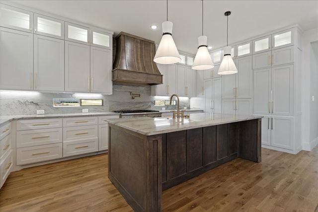 186 Acorn, Denison, TX 75020