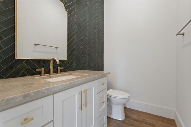 186 Acorn, Denison, TX 75020