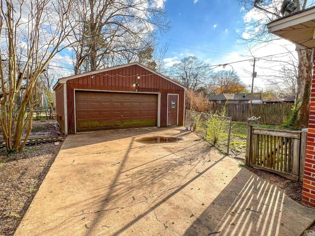 4285 FAIRMONT AVE, Memphis, TN 38108