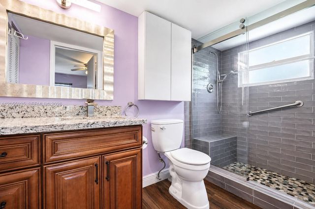 13475 SW 9th St 401A, Pembroke Pines, FL 33027