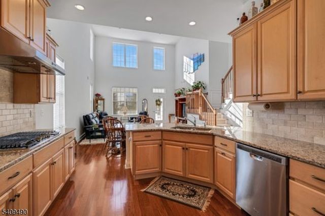 4 Virgil Ln, Mount Olive Twp., NJ 07836