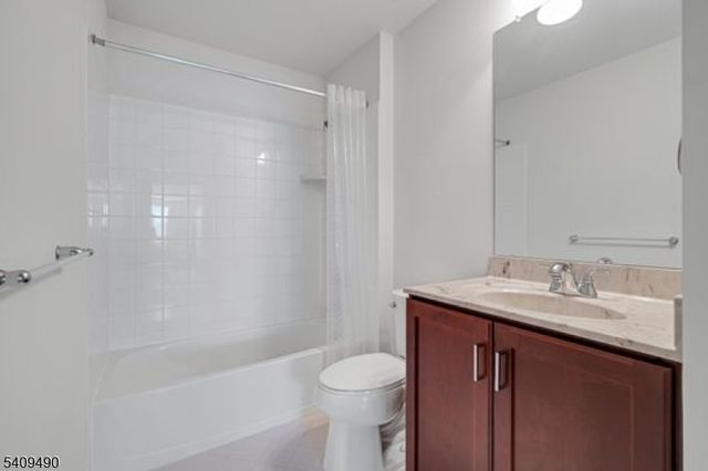 4 Virgil Ln, Mount Olive Twp., NJ 07836