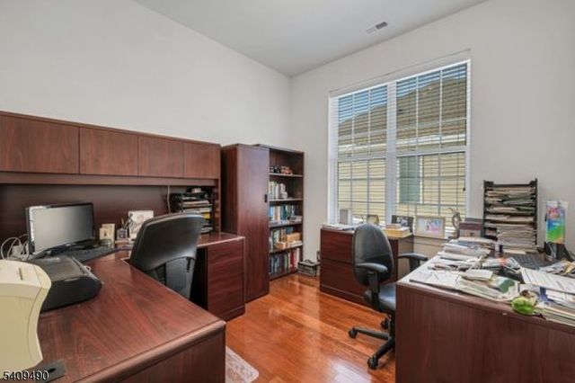 4 Virgil Ln, Mount Olive Twp., NJ 07836