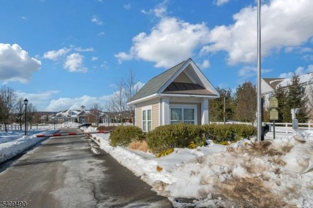 4 Virgil Ln, Mount Olive Twp., NJ 07836