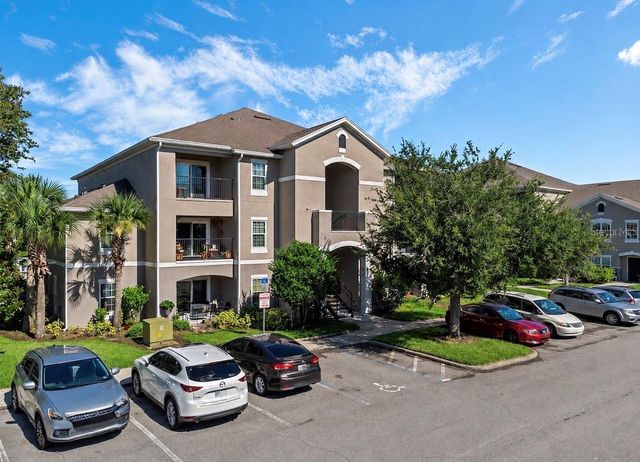 6572 SWISSCO DRIVE 215, Orlando, FL 32822