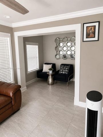 1049 Wyoming Ave, Fort Lauderdale, FL 33312