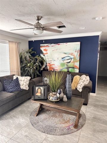 1049 Wyoming Ave, Fort Lauderdale, FL 33312