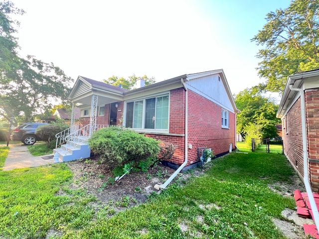 2737 Tennyson Place, Hazel Crest, IL 60429
