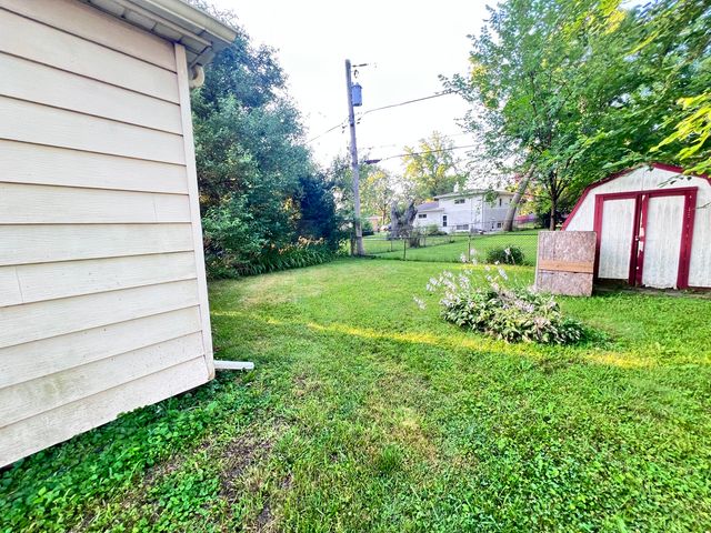 2737 Tennyson Place, Hazel Crest, IL 60429
