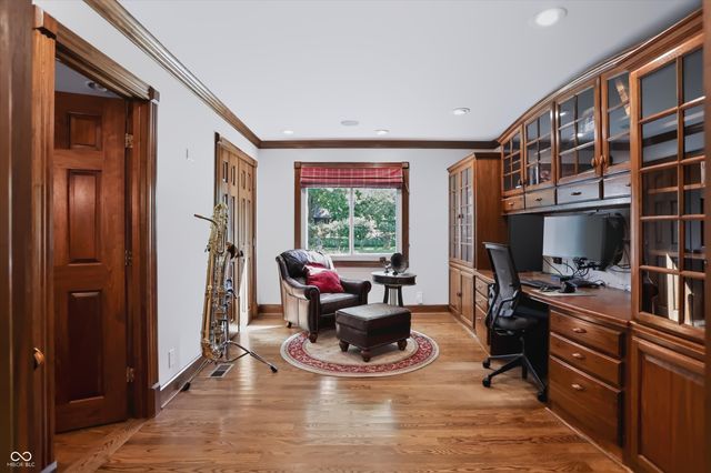 6717 La Tour Circle, Indianapolis, IN 46278