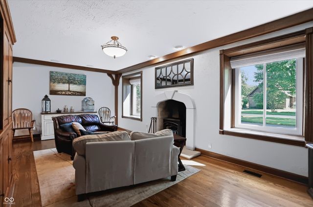 6717 La Tour Circle, Indianapolis, IN 46278