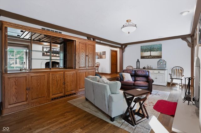6717 La Tour Circle, Indianapolis, IN 46278
