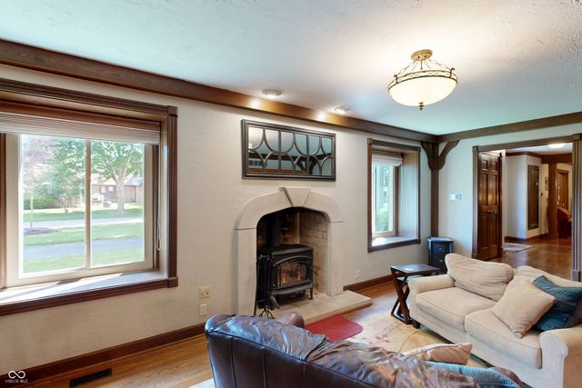 6717 La Tour Circle, Indianapolis, IN 46278