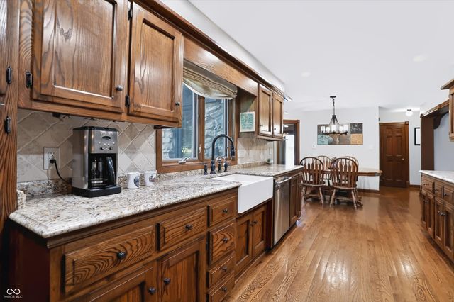 6717 La Tour Circle, Indianapolis, IN 46278