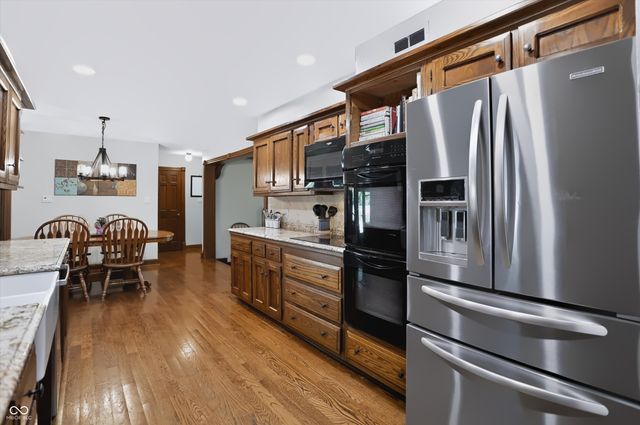 6717 La Tour Circle, Indianapolis, IN 46278