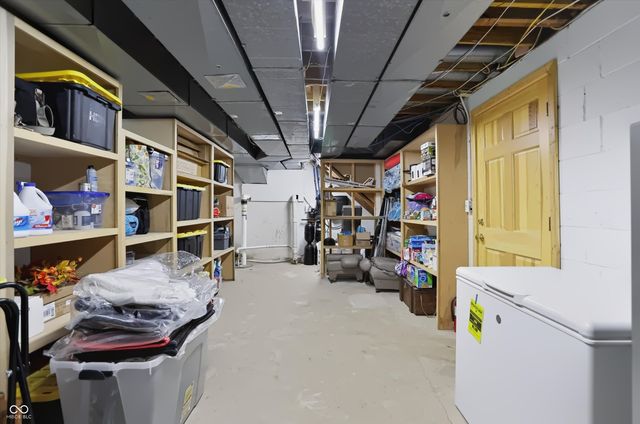 6717 La Tour Circle, Indianapolis, IN 46278