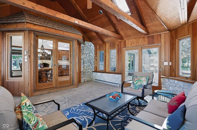 6717 La Tour Circle, Indianapolis, IN 46278