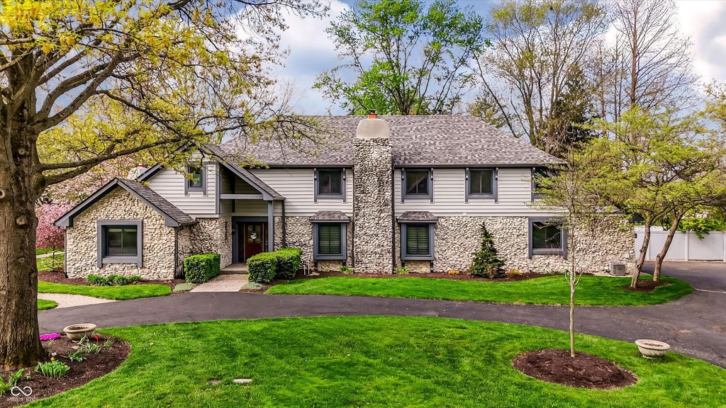 6717 La Tour Circle, Indianapolis, IN 46278