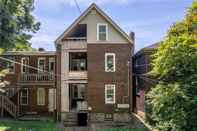 217-219 5th St, Wilmerding, PA 15148