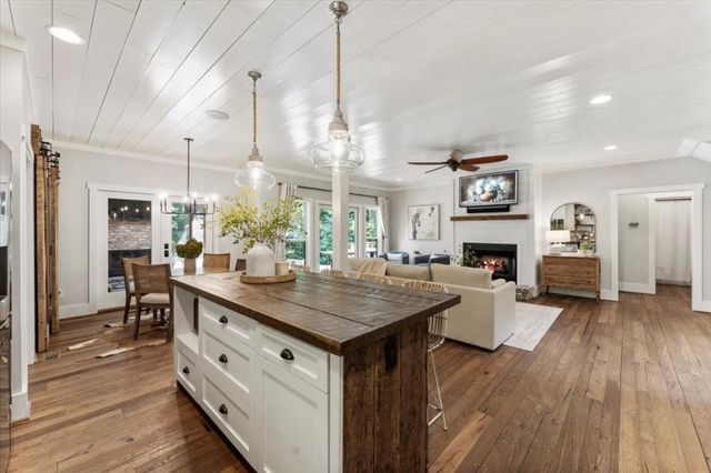 889 Freehome Road, Canton, GA 30115