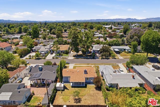 7444 Oak Park Avenue, Van Nuys (los Angeles), CA 91406