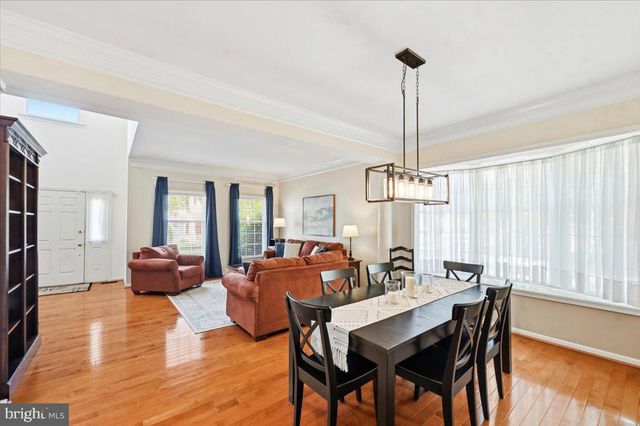 42631 HARRIS, Chantilly, VA 20152