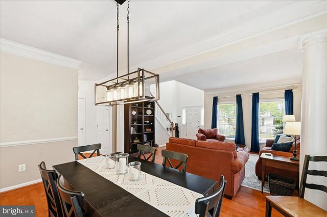 42631 HARRIS, Chantilly, VA 20152