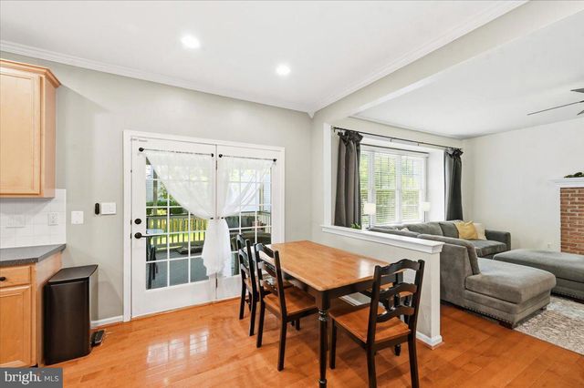 42631 HARRIS, Chantilly, VA 20152