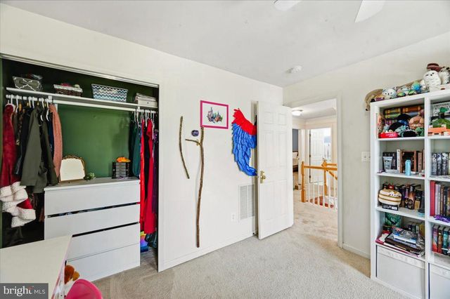 42631 HARRIS, Chantilly, VA 20152