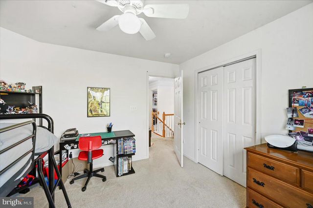 42631 HARRIS, Chantilly, VA 20152
