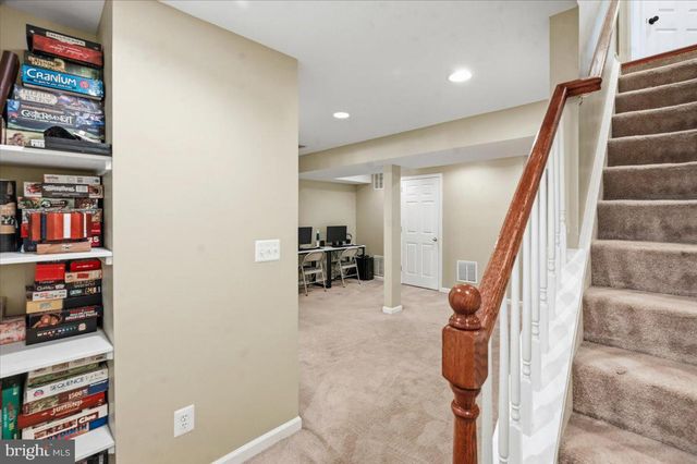 42631 HARRIS, Chantilly, VA 20152
