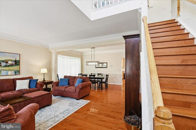 42631 HARRIS, Chantilly, VA 20152