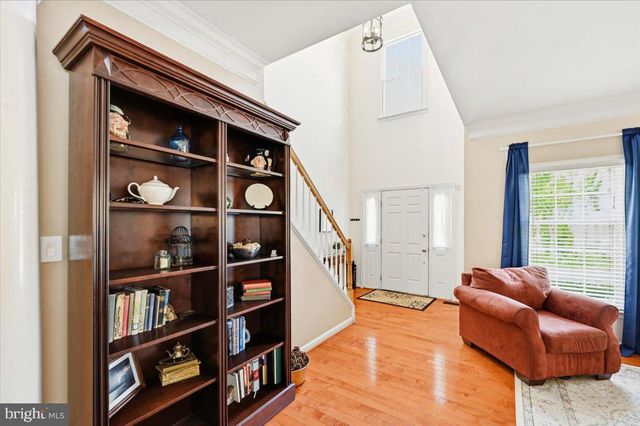 42631 HARRIS, Chantilly, VA 20152
