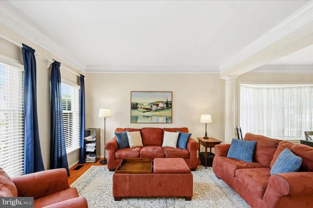 42631 HARRIS, Chantilly, VA 20152