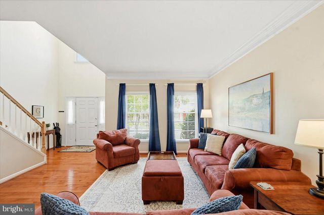 42631 HARRIS, Chantilly, VA 20152